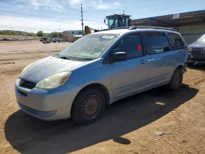Toyota Sienna 3.3L 6 2004