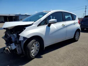 Nissan Versa 1.6L 4 2015