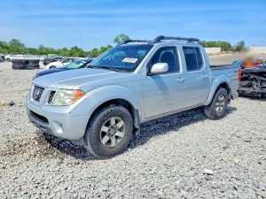 Nissan Frontier 4.0L 6 2011