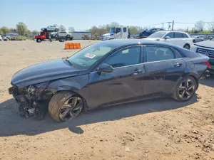 Hyundai Elantra 2.0L 4 2022