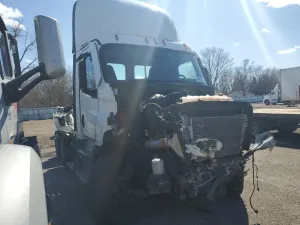Freightliner Cascadia 12.8L 6 2024