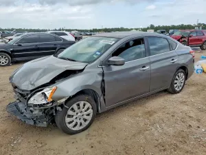 Nissan Sentra 1.8L 4 2015