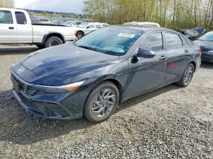 Hyundai Elantra 2.0L 4 2024