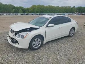 Nissan Altima 2.5L 4 2012