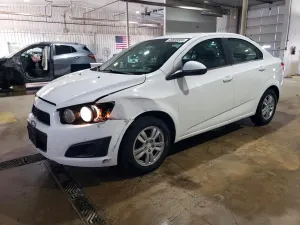 Chevrolet Aveo (Sonic) 1.8L 4 2013