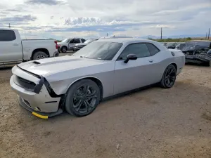 Dodge Challenger 5.7L 8 2021