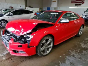 Audi S5 3.0L 6 2014