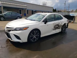Toyota Camry 2.5L 4 2018