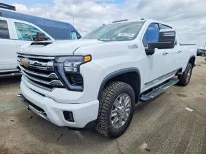 Chevrolet Silverado 1500 6.6L 8 2024