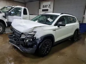 Volkswagen Taos 1.5L 4 2022