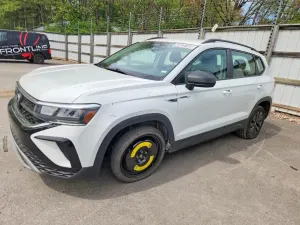 Volkswagen Taos 2024
