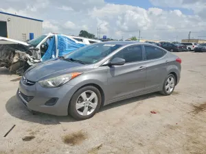 Hyundai Elantra 1.8L 4 2013