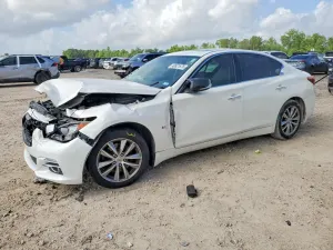Infiniti Q50 3.7L 6 2014