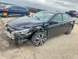 Nissan Altima 2.5L 4 2020