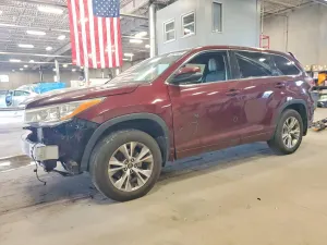 Toyota Highlander 3.5L 6 2016