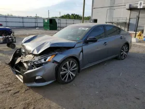 Nissan Altima 2.5L 4 2020