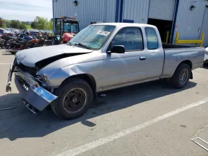Toyota Tacoma 2.4L 4 1995