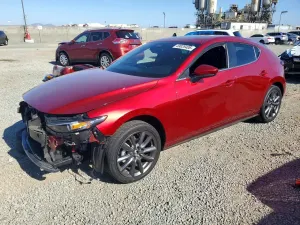 Mazda 3 2.5L 4 2024