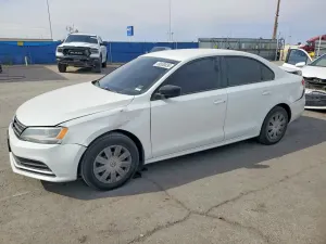 Volkswagen Jetta 2L 4 2015