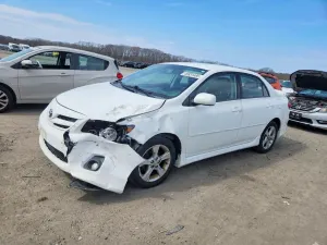 Toyota Corolla 1.8L 4 2012
