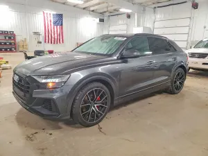 Audi Q8 3.0L 6 2021