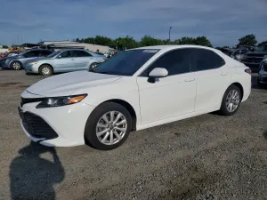 Toyota Camry 2.5L 4 2020