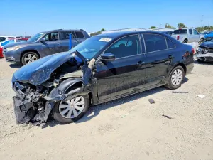 Volkswagen Jetta 2.0L 4 2013