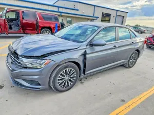 Volkswagen Jetta 1.4L 4 2019