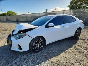 Toyota Corolla 1.8L 4 2015