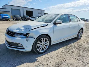 Volkswagen Jetta 1.8L 4 2017