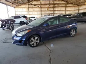 Hyundai Elantra 1.8L 4 2013