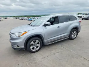 Toyota Highlander 3.5L 6 2016
