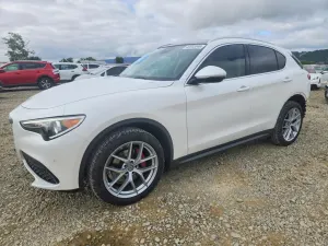 Alfa Romeo Stelvio 2.0L 4 2019