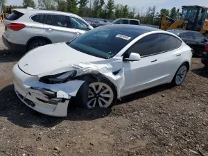 Tesla Model 3 2023