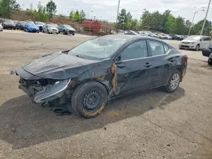Nissan Sentra 2.0L 4 2025