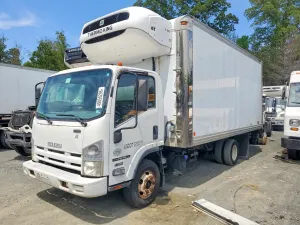 Isuzu NPR 5.2L 4 2012