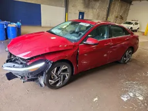 Hyundai Elantra 2.0L 4 2025