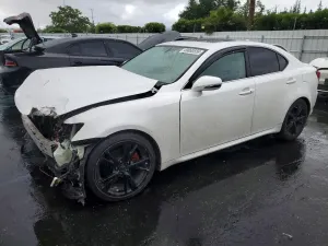 Lexus IS 2.5L 6 2009