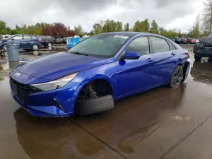 Hyundai Elantra 2.0L 4 2021
