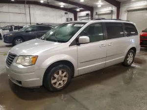Chrysler Town & Country 3.8L 6 2009