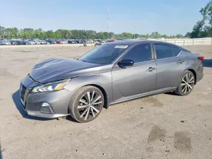 Nissan Altima 2.5L 4 2020