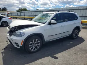 BMW X5 3.0L 6 2013