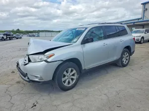 Toyota Highlander 2.7L 4 2012