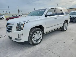 Cadillac Escalade 6.2L 8 2017