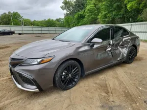 Toyota Camry 2.5L 4 2024