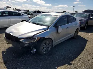 Hyundai Elantra 2.0L 4 2018
