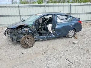 Nissan Versa 1.6L 4 2015