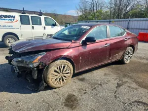Nissan Altima 2.5L 4 2025