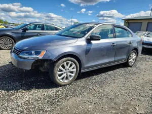 Volkswagen Jetta 2.5L 5 2013