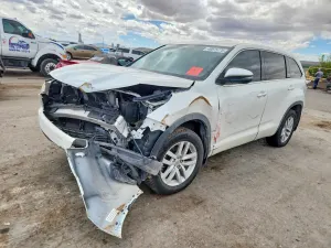 Toyota Highlander 3.5L 6 2014